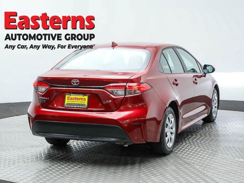 Used 2024 Toyota Corolla LE image 9