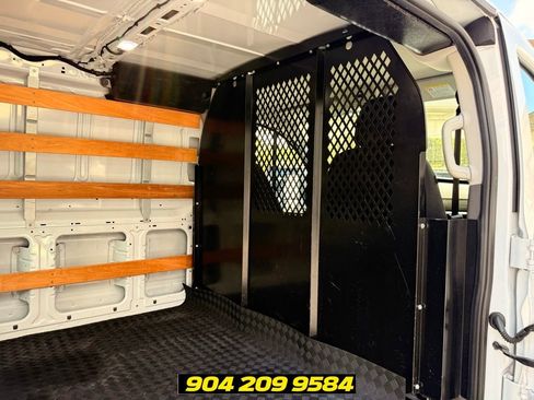 Used 2022 Ford Transit 250 Low Roof w/ Exterior Upgrade Package RWD image 28