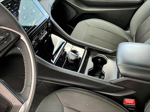 Used 2024 Jeep Grand Cherokee Laredo X w/ Luxury Tech Group I AWD/4WD image 18