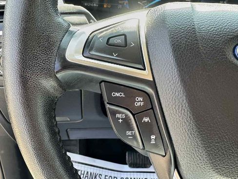 Used 2021 Ford Edge SEL w/ Cargo Accessory Package AWD/4WD image 14