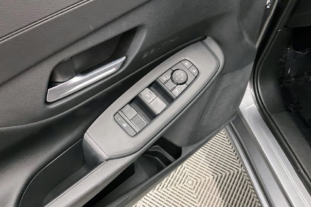 New 2027 Nissan Sentra S w/ Floor Mat Package FWD image 32