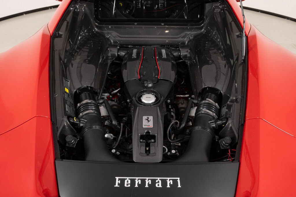 Used 2020 Ferrari 488 Pista Coupe RWD image 23