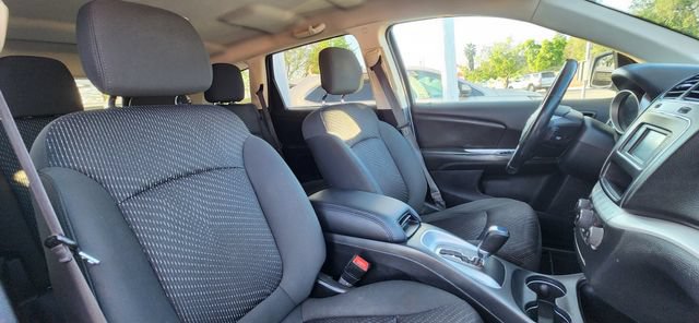 Used 2018 Dodge Journey SE FWD image 16