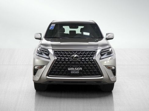 Used 2021 Lexus GX 460 Luxury w/ Accessory Package image 8