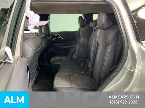 Used 2023 Mitsubishi Outlander SE Black Edition image 26