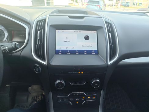 Used 2020 Ford Edge SEL w/ Convenience Package AWD/4WD image 7