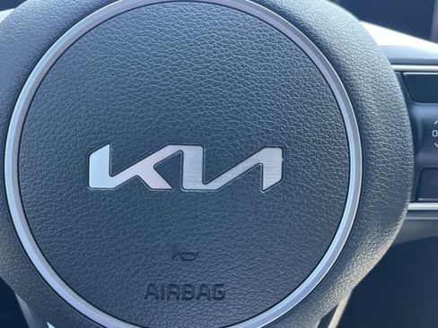 Used 2023 Kia Sportage X-Pro AWD/4WD image 35