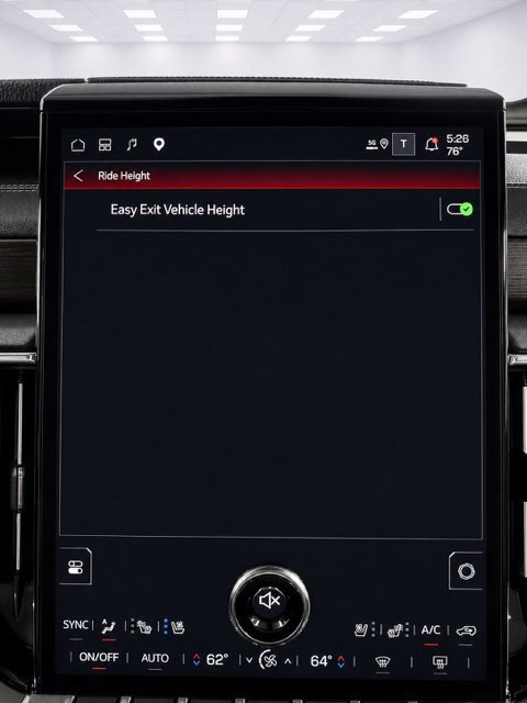 Used 2026 GMC Yukon Denali w/ Denali Reserve Package AWD/4WD image 38