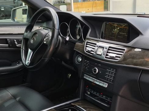 Used 2016 Mercedes-Benz E 350 Sedan image 13