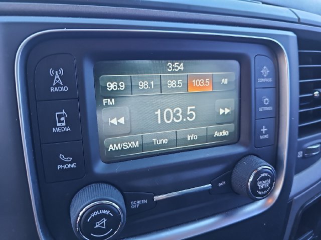 Used 2018 RAM 1500 Express w/ Express Value Package AWD/4WD image 22