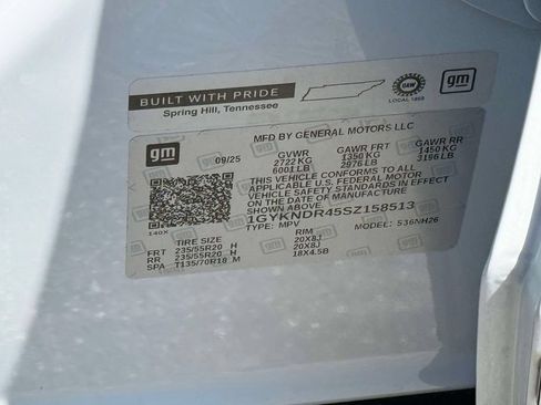 Used 2025 Cadillac XT5 Premium Luxury w/ Technology Package AWD/4WD image 35