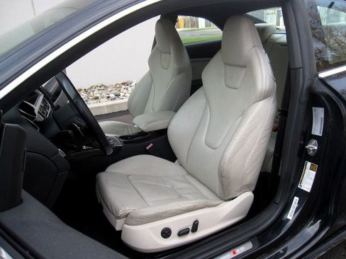 Used 2011 Audi S5 Prestige image 19