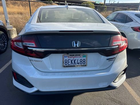 Used 2018 Honda Clarity Touring image 7