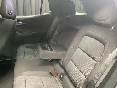 New 2026 Chevrolet Equinox LT image 8