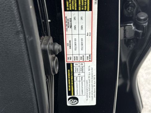 Used 2021 INFINITI QX50 Luxe image 36