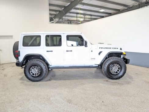 Used 2023 Jeep Wrangler Unlimited Rubicon 392 w/ Xtreme Recon 35" Tire Package AWD/4WD image 2