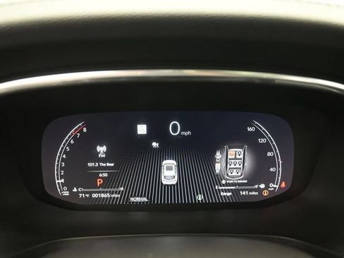 Used 2025 Acura MDX SH-AWD image 21