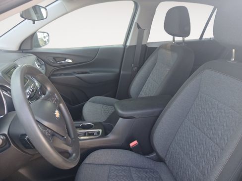 Used 2023 Chevrolet Equinox LT w/ LPO, Floor Liner Package AWD/4WD image 9