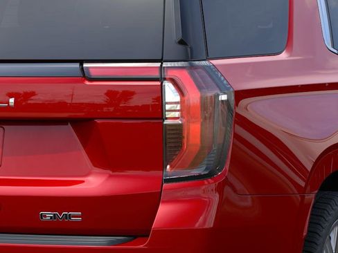 New 2026 GMC Yukon Denali Ultimate AWD/4WD image 12