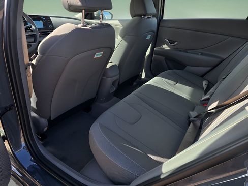 New 2025 Hyundai Elantra Blue image 15