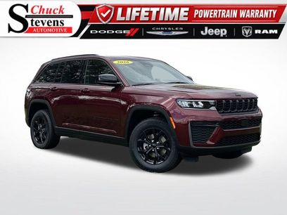 New 2026 Jeep Grand Cherokee Altitude