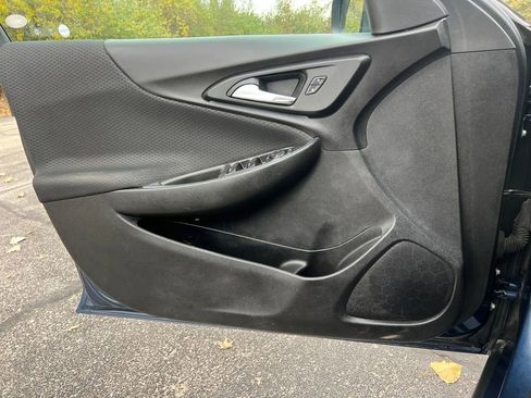 Used 2019 Chevrolet Malibu LT image 10