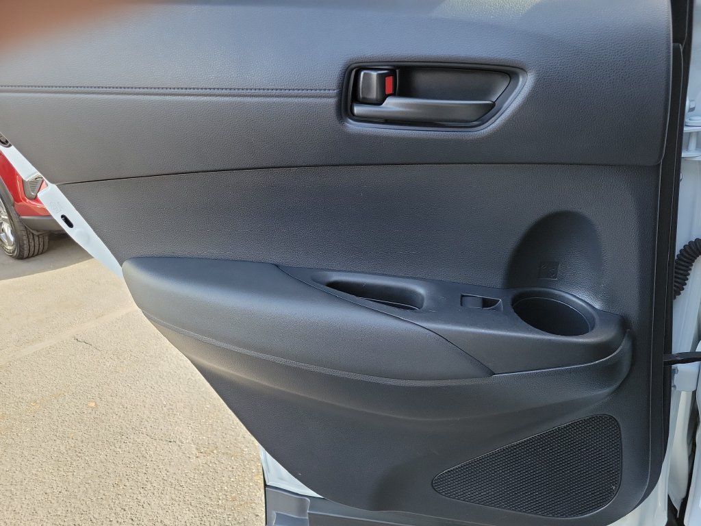Used 2024 Toyota Corolla Cross AWD Hybrid image 18