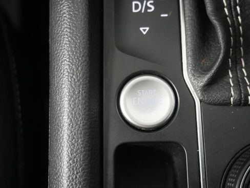 Used 2022 Volkswagen Atlas SE AWD/4WD image 17