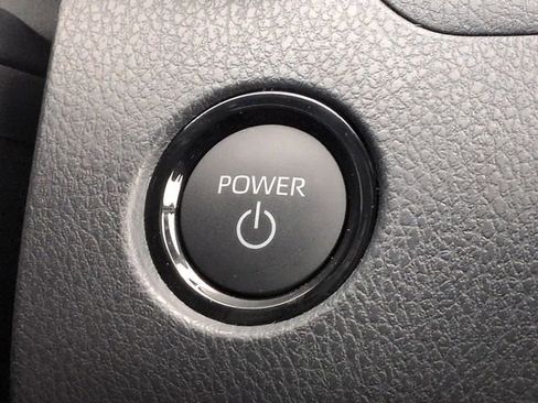 Used 2026 Toyota Camry SE image 17