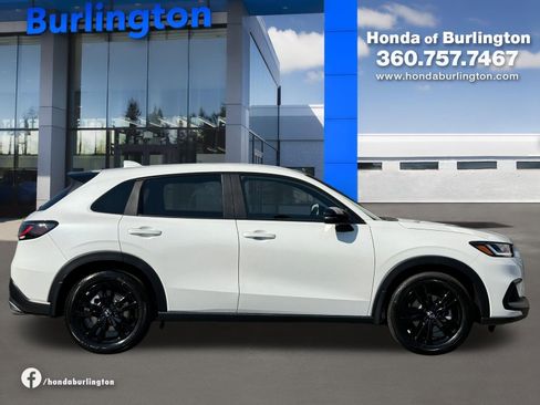 New 2026 Honda HR-V Sport image 8