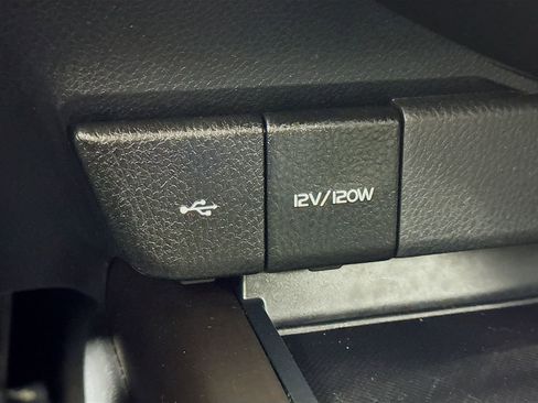 Used 2023 Toyota Camry SE w/ Convenience Package image 19