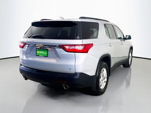 Used 2020 Chevrolet Traverse LT w/ Driver Confidence II Package AWD/4WD image 10
