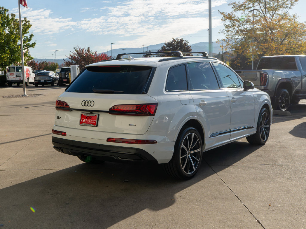 Used 2023 Audi Q7 3.0T Premium Plus AWD/4WD image 7