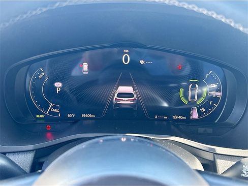 Used 2024 MAZDA CX-90 Plug-In Hybrid w/ Preferred image 13