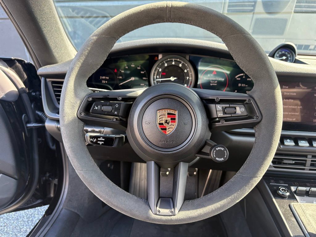 Certified 2024 Porsche 911 Carrera T RWD image 23