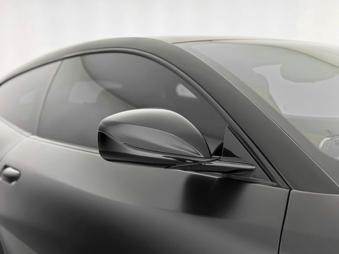 Used 2018 Ferrari GTC4Lusso T image 48