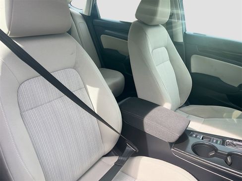 Used 2024 Honda Civic EX image 27