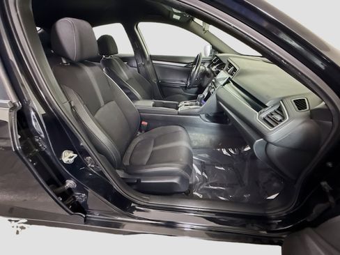 Used 2019 Honda Civic Sport image 29
