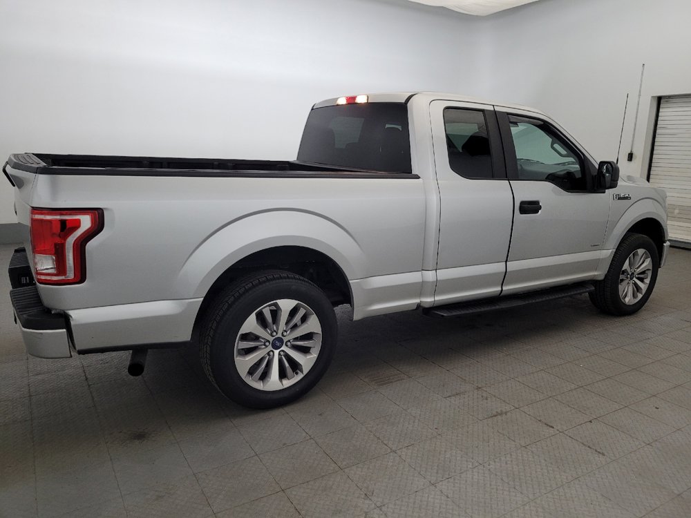 Used 2017 Ford F150 XL w/ Equipment Group 101A Mid AWD/4WD image 10