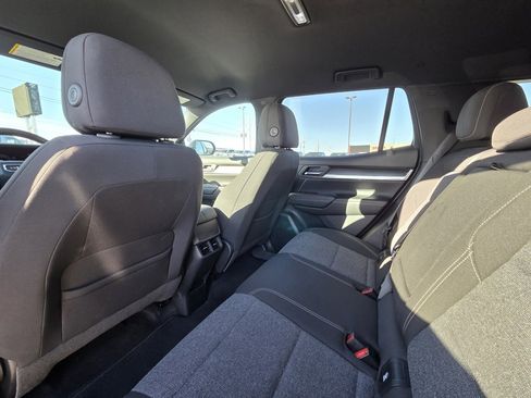 Used 2025 GMC Terrain Elevation image 27