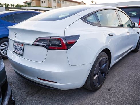 Used 2022 Tesla Model 3 image 6