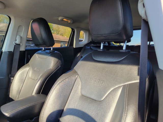 Used 2019 Jeep Compass High Altitude AWD/4WD image 13