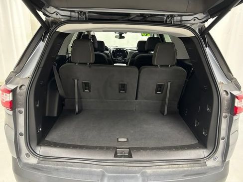 Used 2020 Chevrolet Traverse LT AWD/4WD image 11