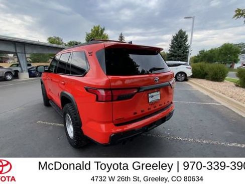 Used 2023 Toyota Sequoia TRD Pro AWD/4WD image 7