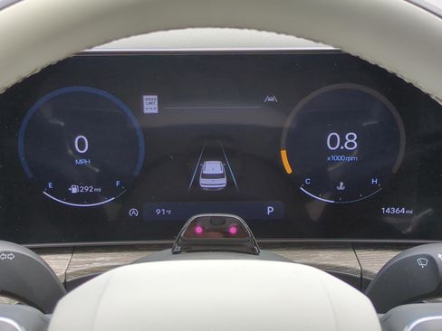 Used 2025 Hyundai Santa Fe Calligraphy image 27