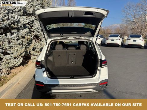 Used 2025 Volkswagen Taos S image 34