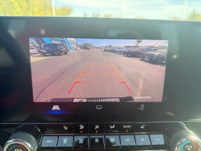 Used 2023 Chevrolet Colorado Z71 w/ Z71 Convenience Package 2 AWD/4WD image 24