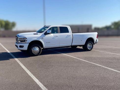 New 2026 RAM 3500 Longhorn image 5