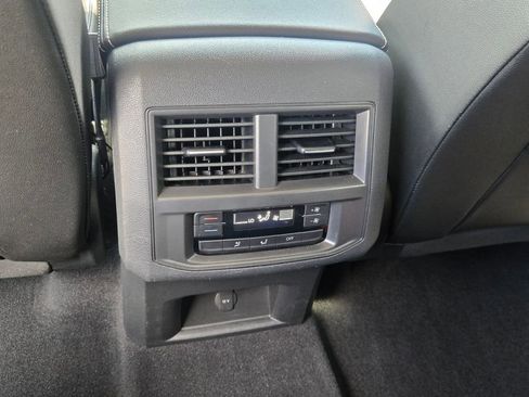 Used 2022 Volkswagen Atlas SE FWD image 13