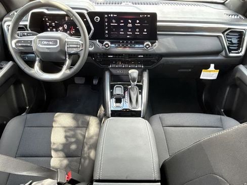 New 2026 GMC Canyon Elevation w/ Convenience Package image 20